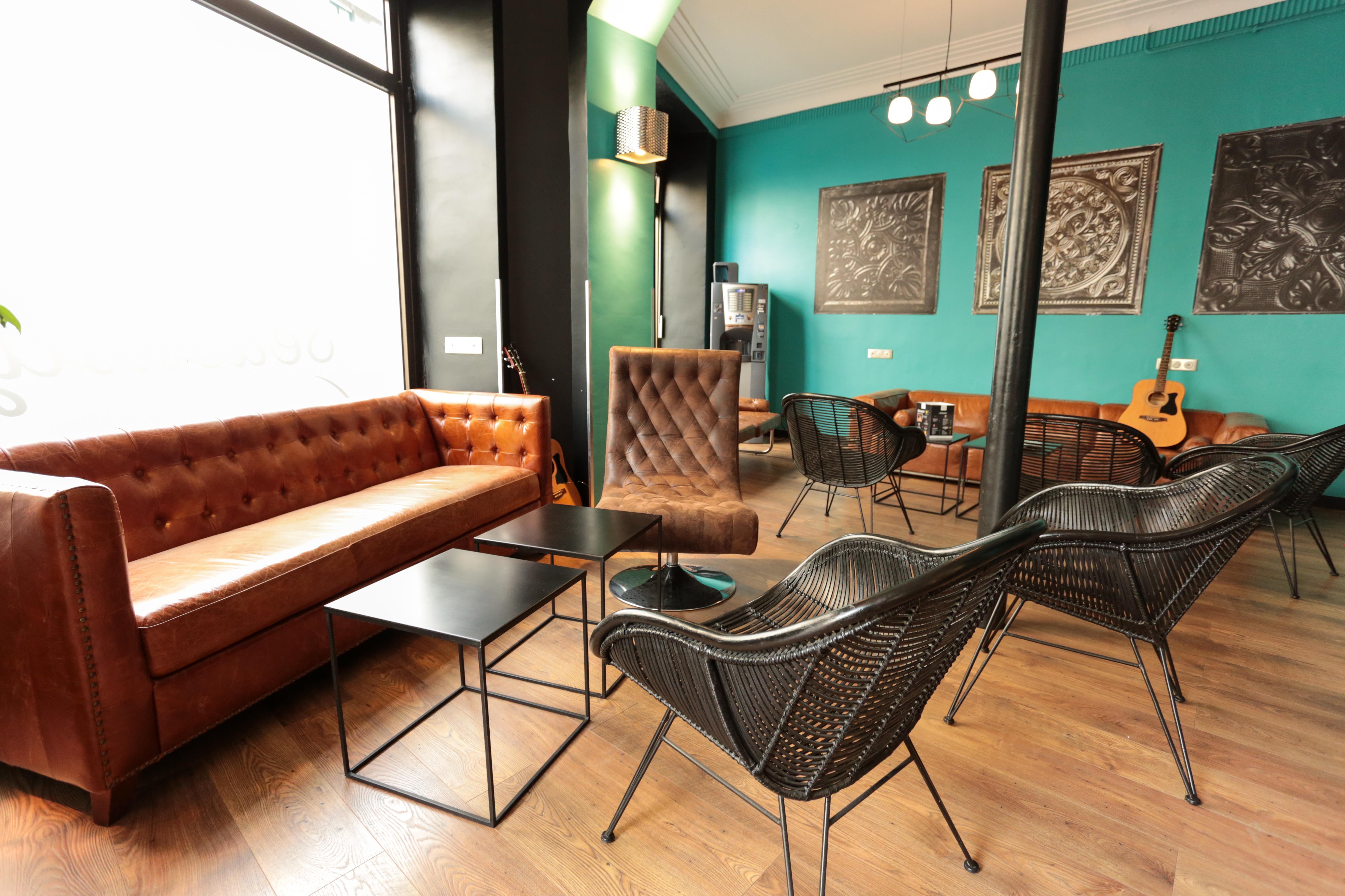 Arty Porte De Versailles By River