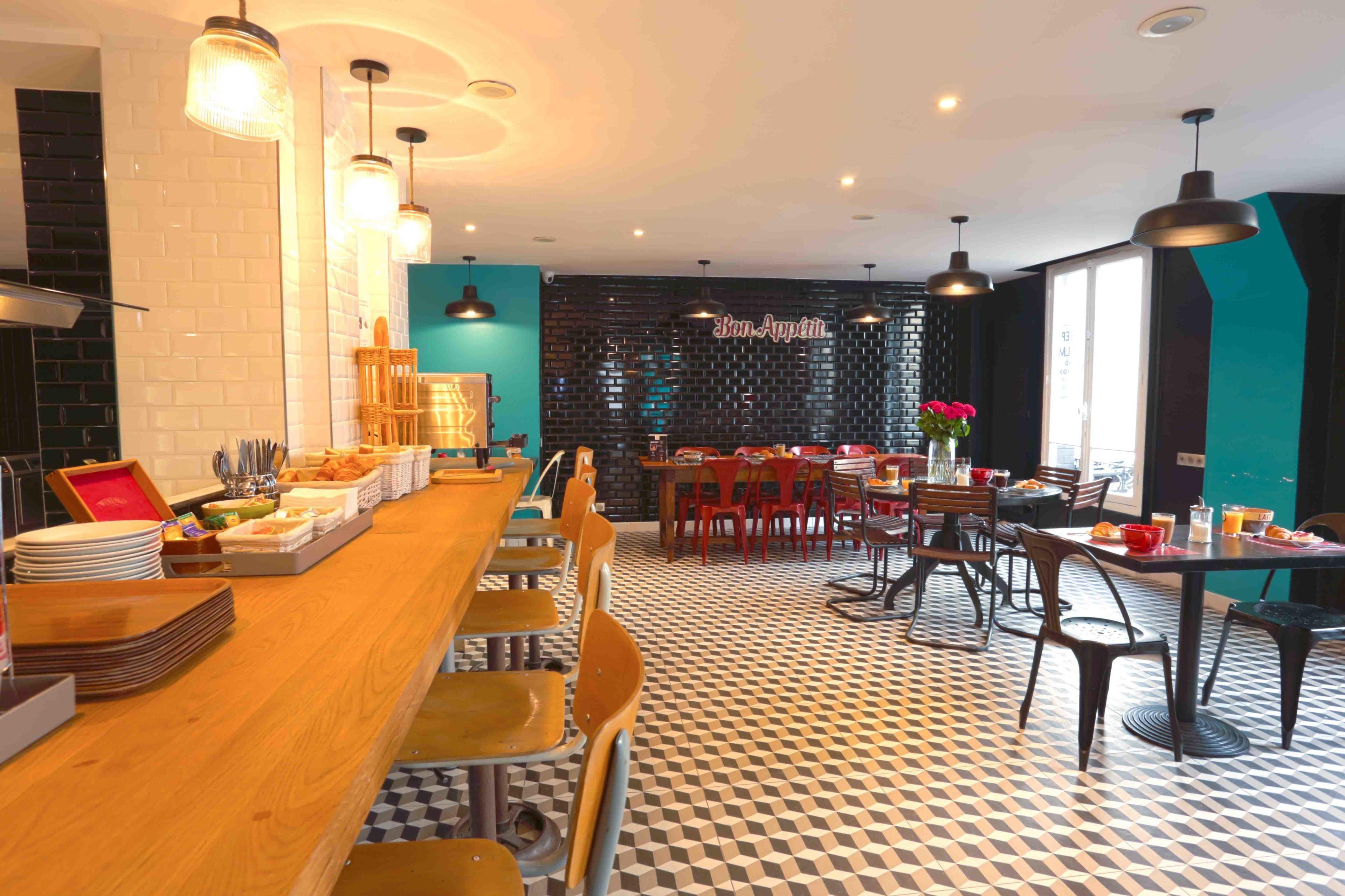 Hostel Arty Porte De Versailles By River