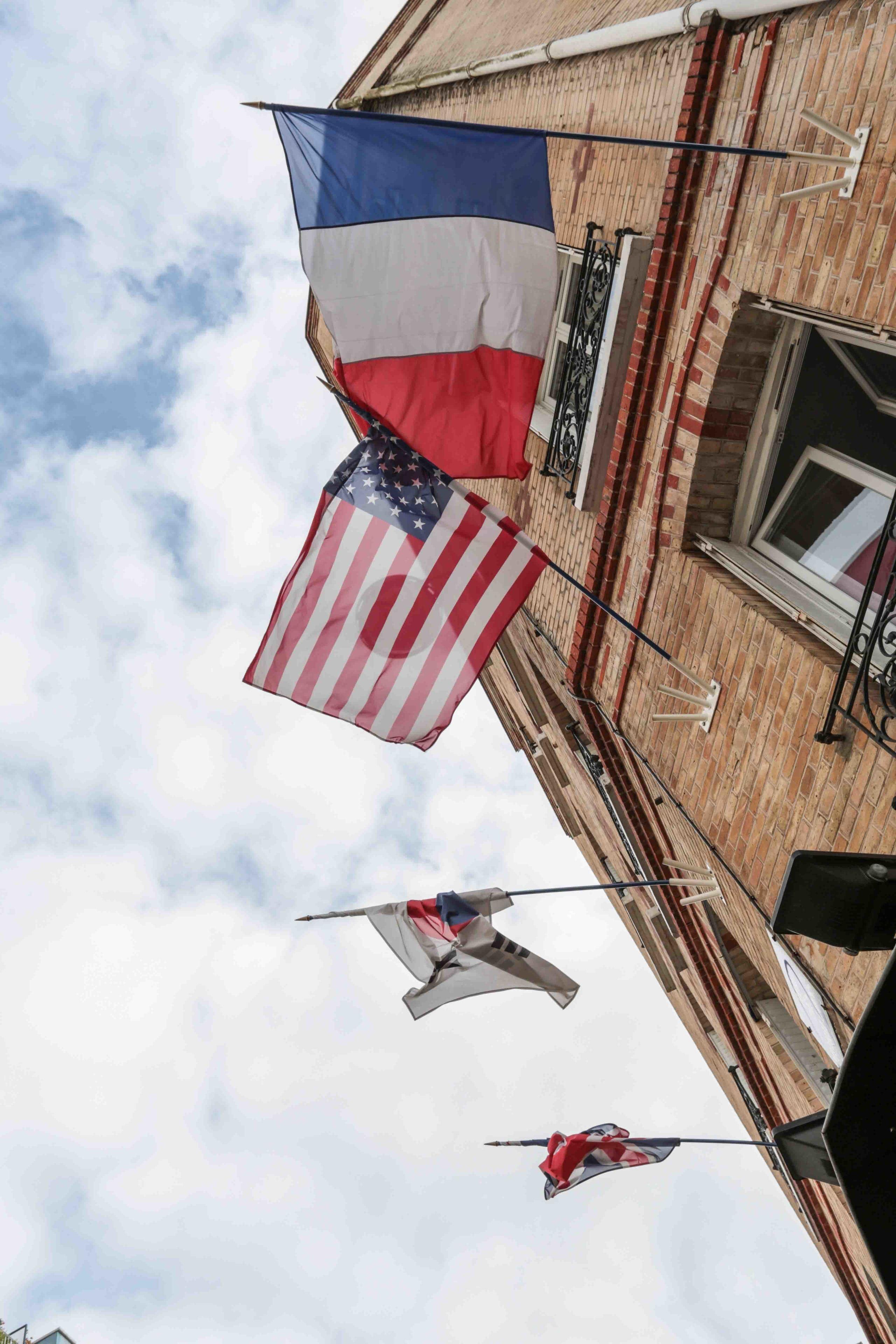 Arty Porte De Versailles By River Hostel *