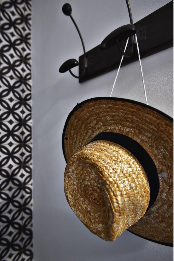 Arty Porte De Versailles By River * Paris